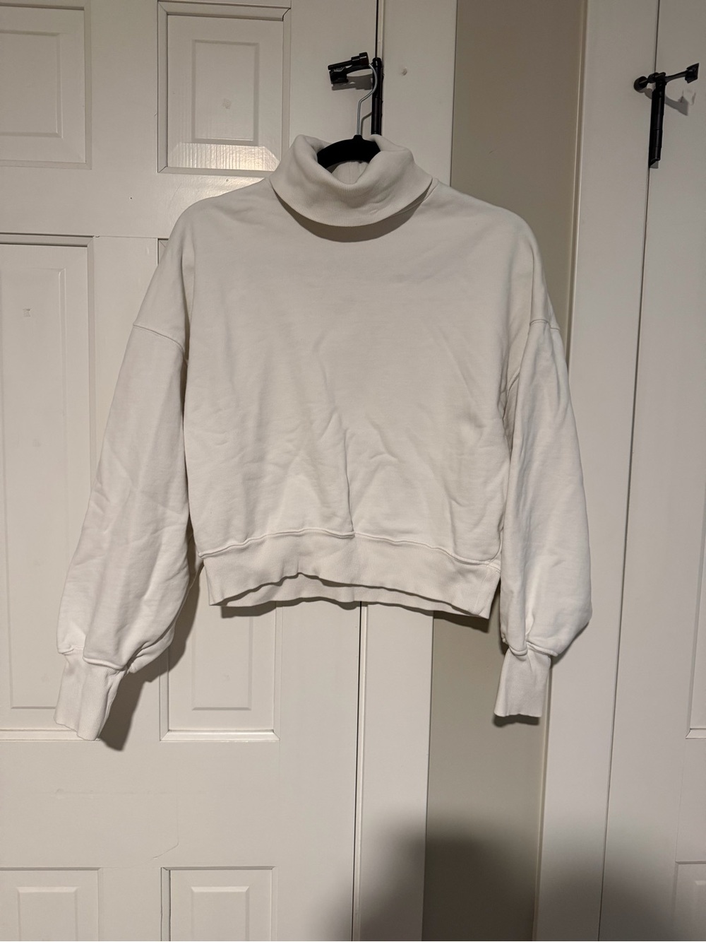 anine bing Turtleneck Pullover Sweater